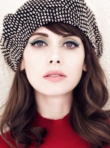Glamorous 33 years old actress Alison Brie