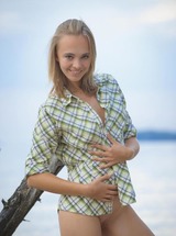 Di On The Beach - Photo 00