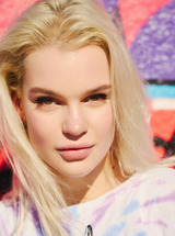 Kate Cross In Hollywood Dreams