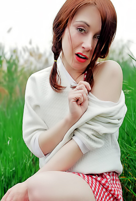 Night A With Small Breasts And Perfect Ass