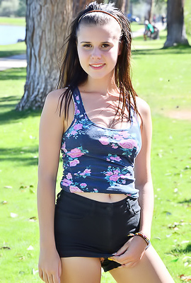 Desiree Ex-Cheerleader