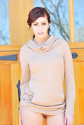 Leggy and absolutely stunning babe Shay posing