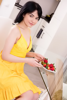 Baiba Offering A Mouthwatering Rear View Of Her Shaved Pussy And Perfectly Peachy