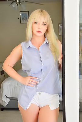 Big Tits Blonde MILF Kay