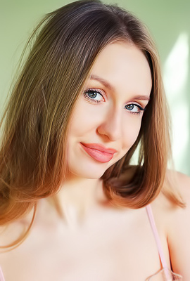 Lia Pink Kneels To Offer An Enticing Rear View Of Her Voluptuous Booty