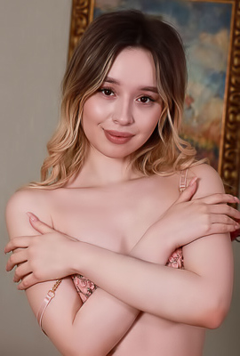 Elegant Mia Lamb In Intimate Lingerie Set