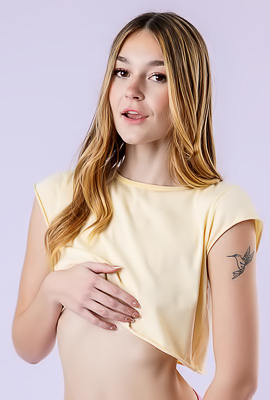 Pretty Babe Della Cate Getting Doubled