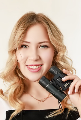 Melania Curvaceous Beauty Is Soon Neglecting Her Duties