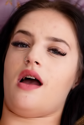 >Sansa Enjoys Michaels Throbbing Cock Like A Long Awaited Fantasy