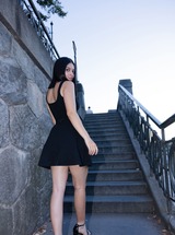 Gia Rosse walks at sunset, ending in her apartment pleasures - Photo 06